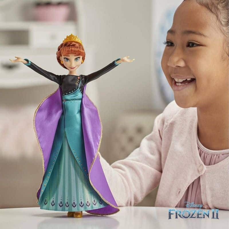 Boneca Frozen Princesa Ana e Elsa 28 cm Musical em Promoção na