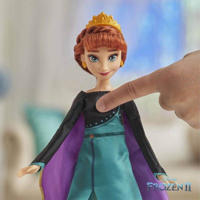 Boneca Frozen Princesa Ana e Elsa 28 cm Musical em Promoção na