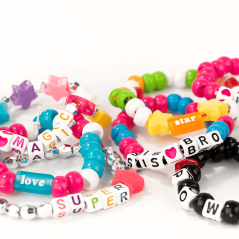 Missangas Pulseiras e Colares